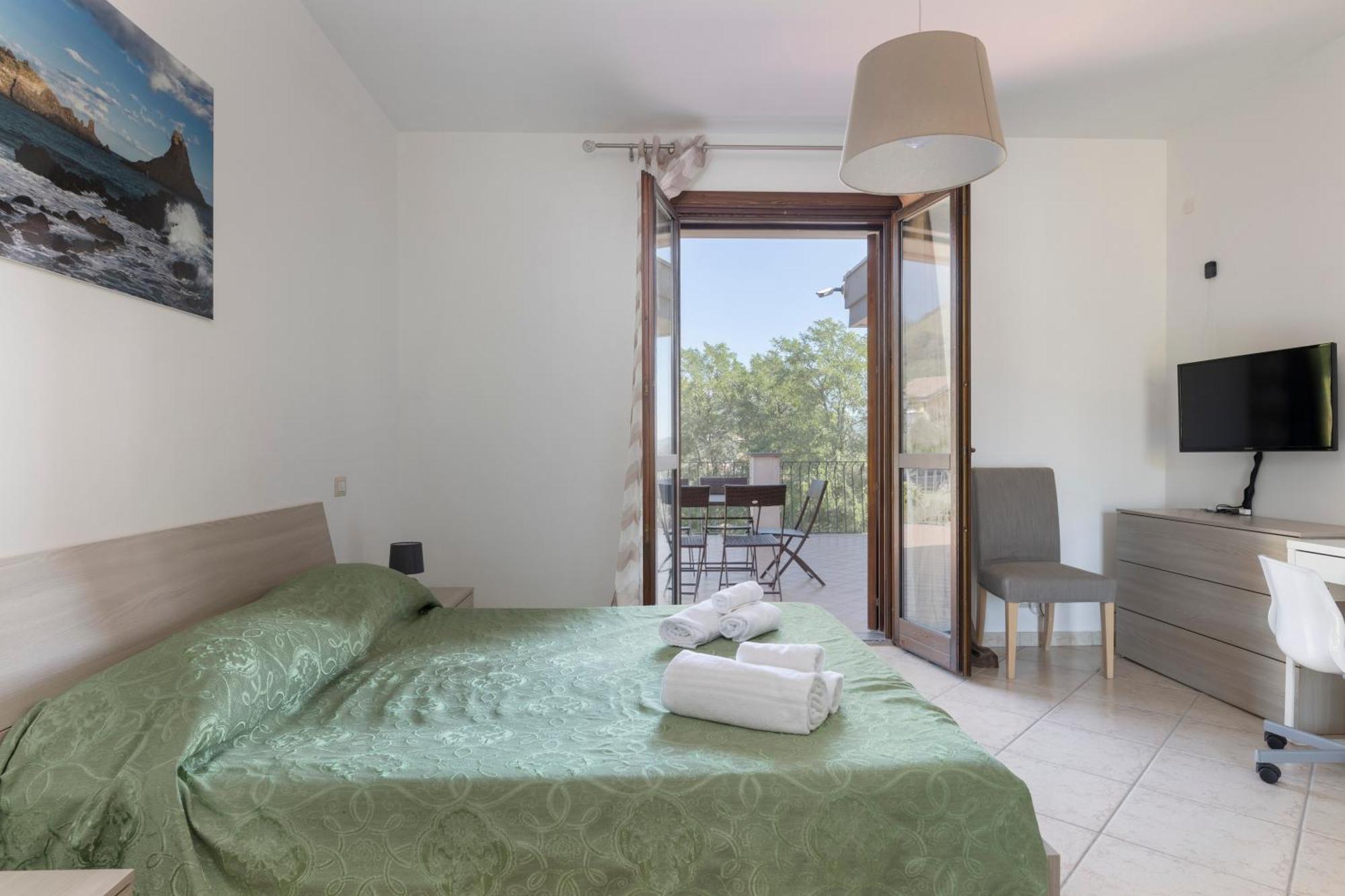 Villa Vulcano, Tra L'Etna E Il Mare Zafferana Etnea Exterior foto